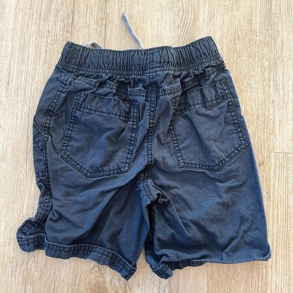 Boys Shirt and Shorts Bundle - S (6-7) - Picture 7 of 8